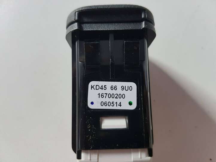 Mazda CX-5 (2012 - 2015)  KD45669U0 Разъем AUX