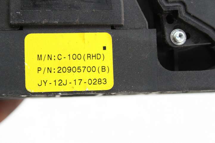 Opel Antara (2011 - 2017)  20905700 Педаль акселератора