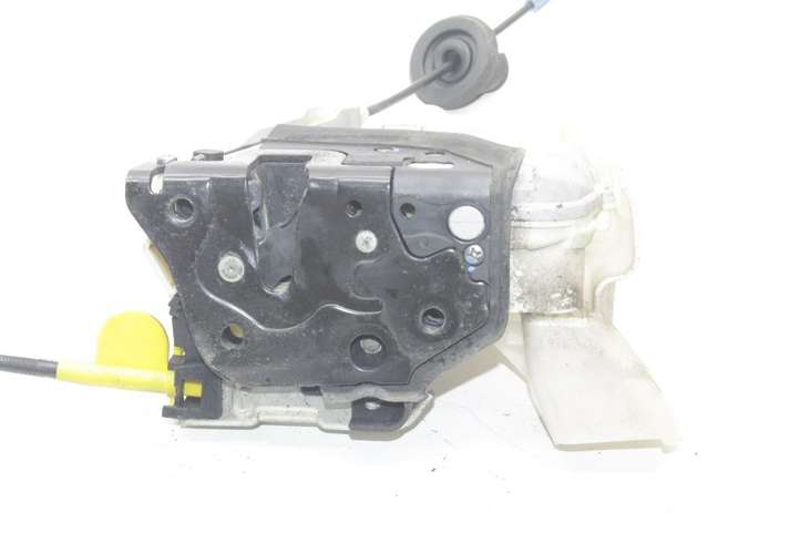 Audi A4 (2007 - 2011)  8J2837016A Передняя звукоизоляция