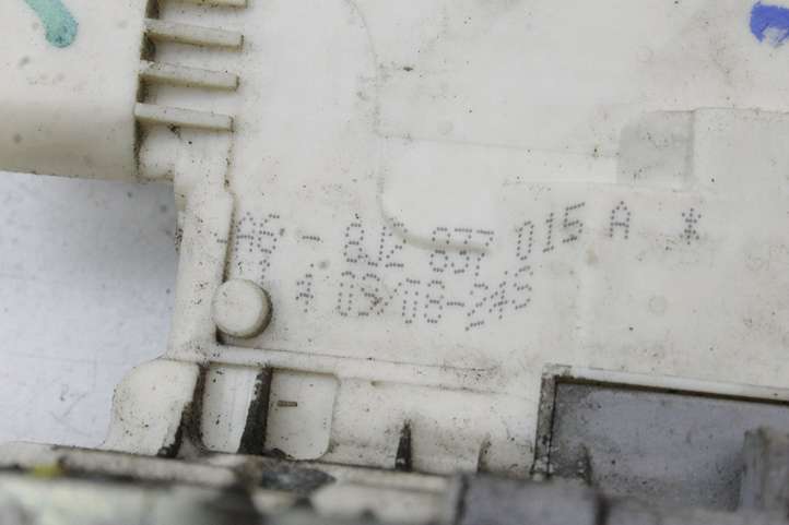 Audi A4 (2007 - 2011)  8J2837015A Передняя звукоизоляция