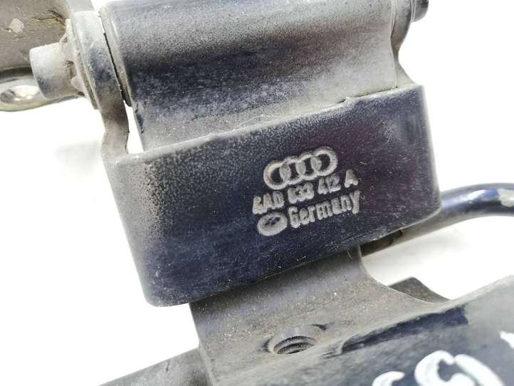 Audi A4 (1999 - 2001)  4A0833412A Нижняя петля задней двери