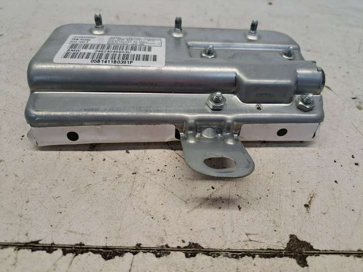 BMW 1 E81 E87 (2004 - 2011)  34824046803U Боковая подушка безопастности (стойка)