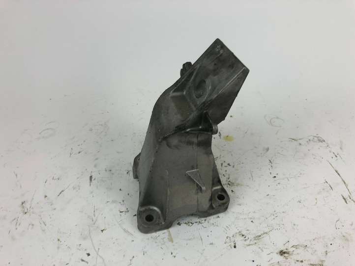 BMW X6 E71 (2008 - 2014)  6780143 Кронштейн