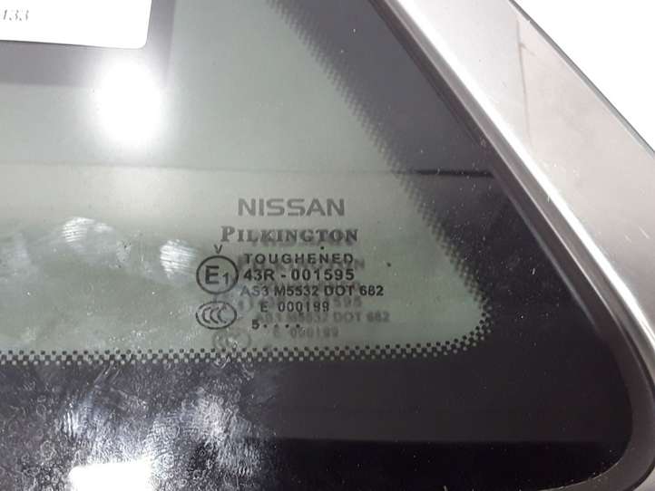 Nissan Qashqai (2013 - 2017)   Заднее боковое стекло кузова