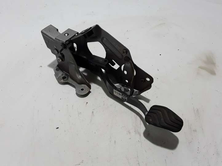 Nissan Qashqai (2013 - 2017)  465014EA2B Тормозная педаль
