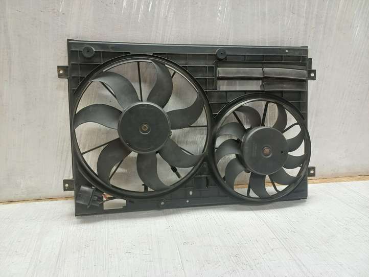 Skoda Octavia Mk2 (1Z) (2004 - 2013)  1K0121207 Комплект вентиляторов