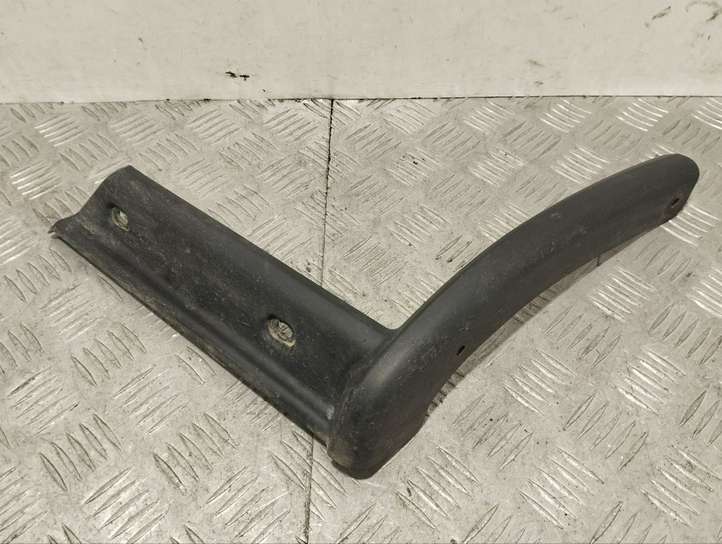 Dodge Ram (2008 - )  05182364AB молдинг на заднем крыле