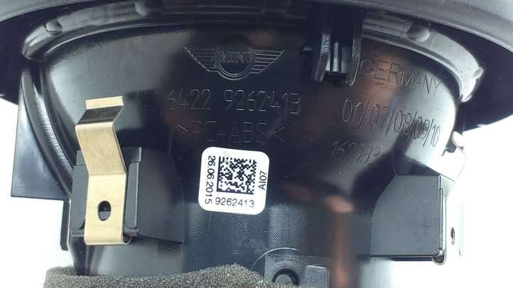 Mini One Cooper F56 F55 (2012 - 2022)  9262413 Боковая воздушный дефлектор