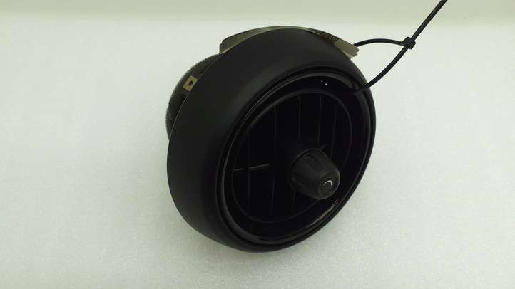 Mini One Cooper F56 F55 (2012 - 2022)  9262413 Боковая воздушный дефлектор