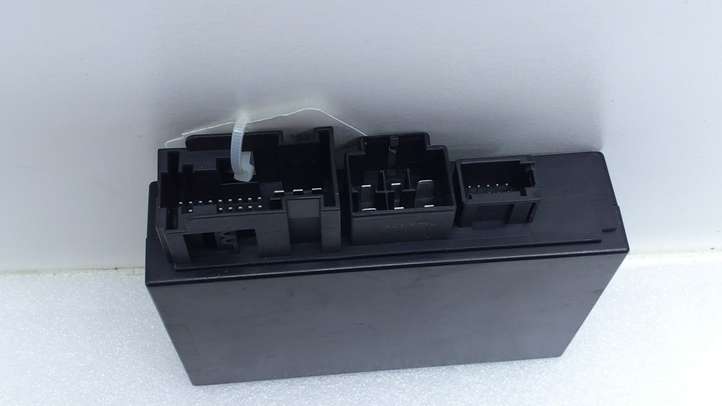 Mini One Cooper F56 F55 (2012 - 2022)  6872320 Блок управления крюка для прицепа