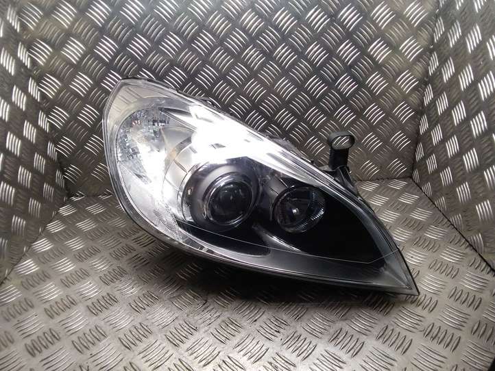 Volvo V60 (2010 - 2013)  31420674 Передняя фара