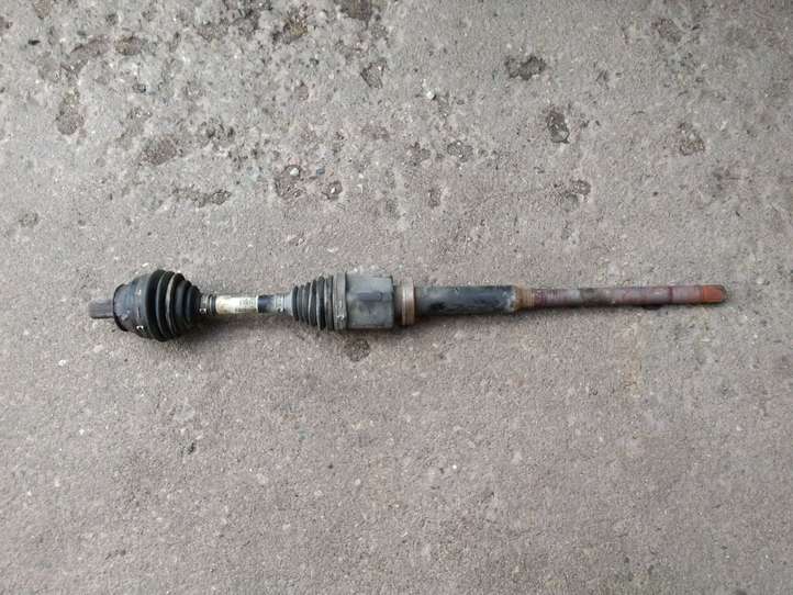 Volvo V60 (2010 - 2013)  P31272552 Передняя полуось