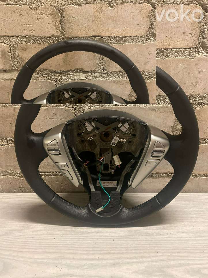 Nissan Note (E11) (2006 - 2014)  484303vw2c Отделка рулевой колонки