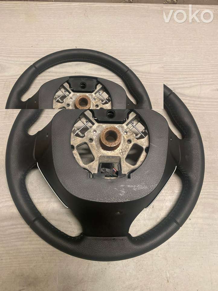 Nissan Note (E11) (2006 - 2014)  484303vw2c Отделка рулевой колонки