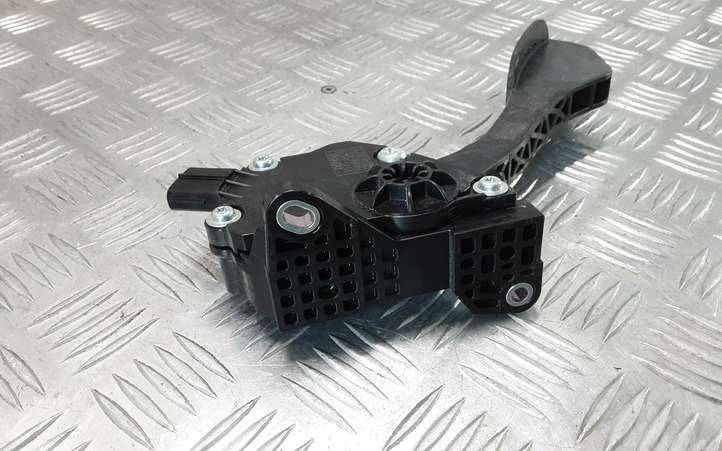 Toyota Land Cruiser (J150) (2009 - )  7811060110 Педаль акселератора