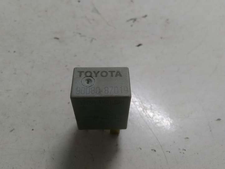 Toyota Verso (2009 - 2012)  9008087019 Реле загрузки
