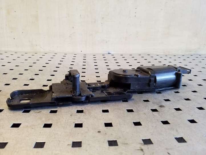 Audi A8 (2010 - 2014)  4H0827383 Притягиватель задней крышки