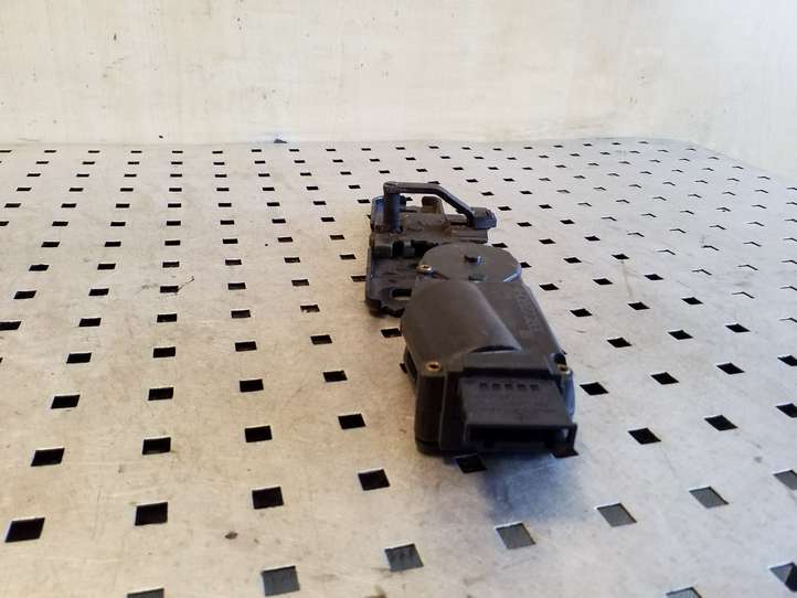 Audi A8 (2010 - 2014)  4H0827383 Притягиватель задней крышки
