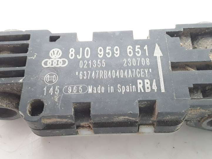 Audi A3/S3 8P (2008 - 2013)  8J0959651 Датчик удара надувных подушек