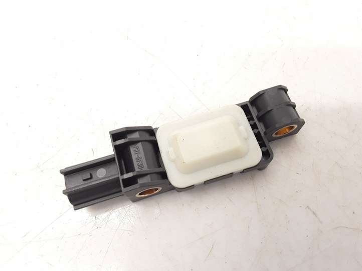 Audi A3/S3 8P (2008 - 2013)  4B0959643D Датчик удара надувных подушек