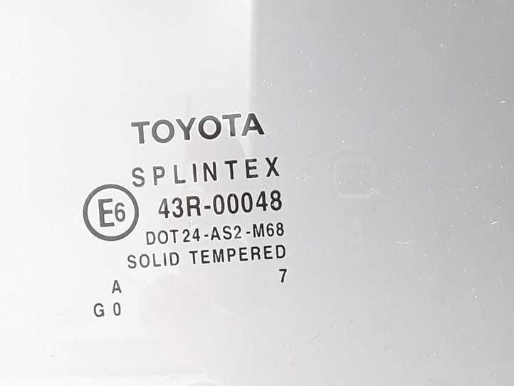 Toyota Avensis T250 (2006 - 2009)  43R00048 Основное стекло задних дверей