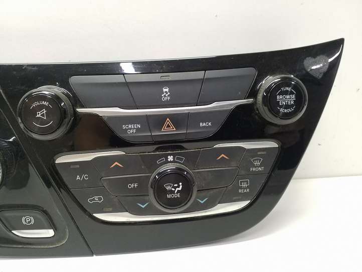 Chrysler Pacifica (2016 - )  68240089AG Блок управления кондиционера воздуха / климата/ печки (в салоне)
