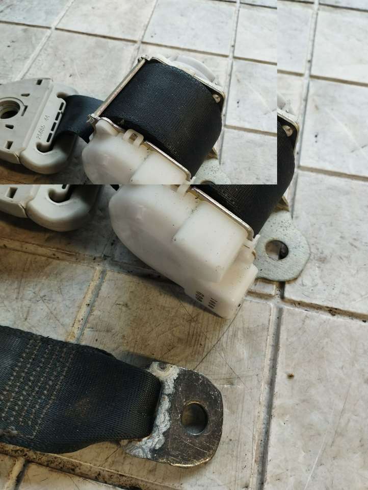 Toyota Corolla Verso AR10 (2004 - 2009)  0433086 Задний ремень безопасности