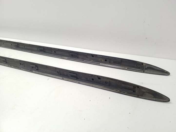 Audi A4 (2007 - 2011)  8K0854932A Порог