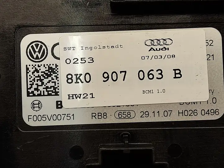 Audi A5 8T 8F (2007 - 2011) 8K0907063B Модуль комфорта — фото 3