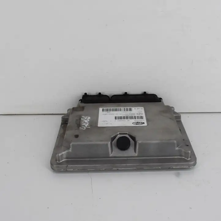 Fiat 500 (2008 - 2015) FJA13XBR Блок управления АКПП — фото 4