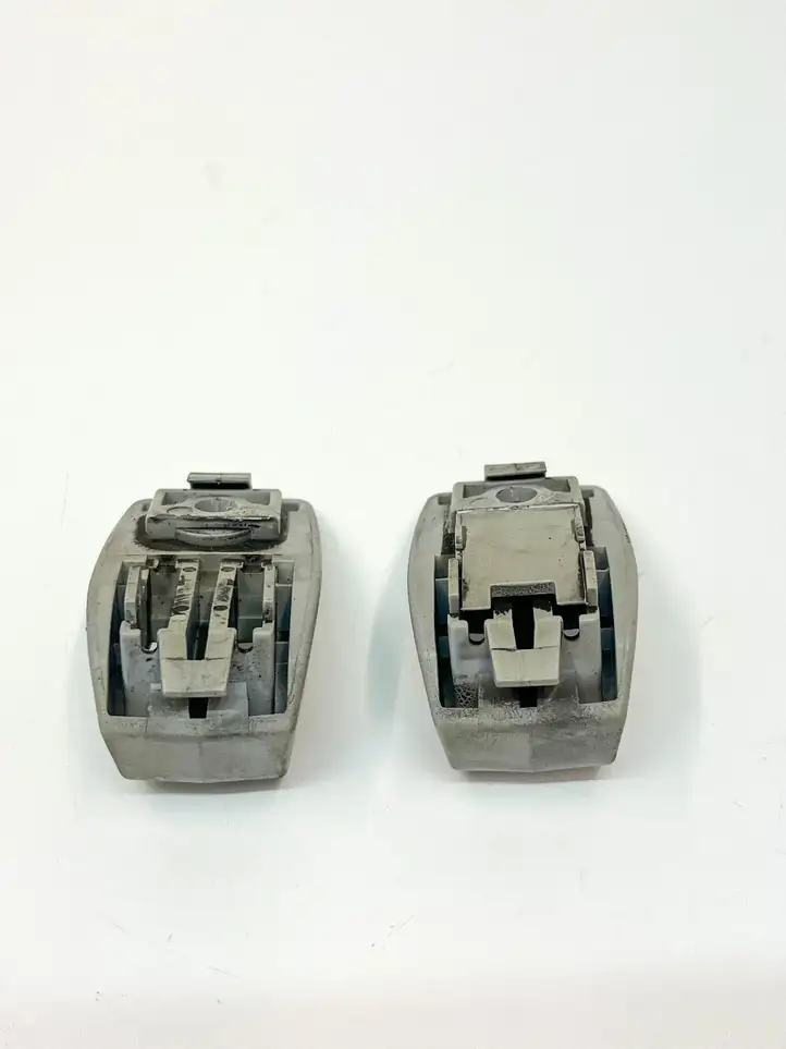 Mercedes-Benz SL R230 (2001 - 2012)  A2308100210 Другая деталь салона