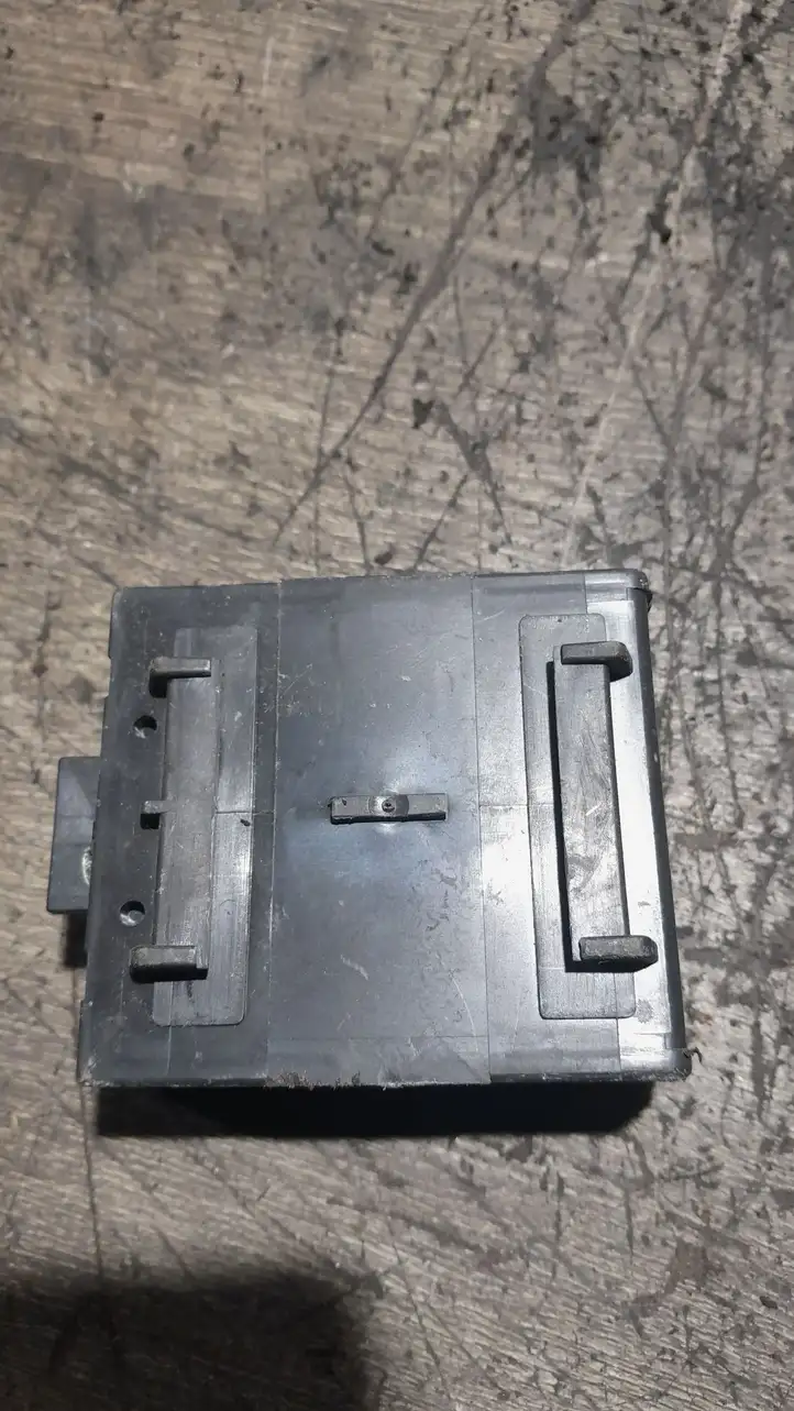 Mercedes-Benz E W211 (2002 - 2009)  A2118209126 Блок управления сигнализации