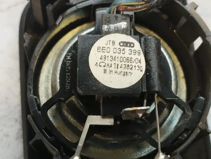 Audi A4 S4 B6 8E 8H (2000 - 2006) 8E0035399 Твитер задних дверей — фото 2