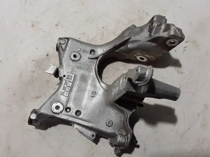 Audi A6 (2018 - )  80A399296 Другая часть передней ходовой части