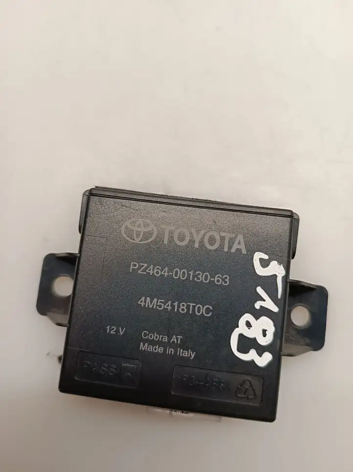 Toyota Yaris (2012 - 2014) PZ4640013063 Блок управления сигнализацией — фото 4