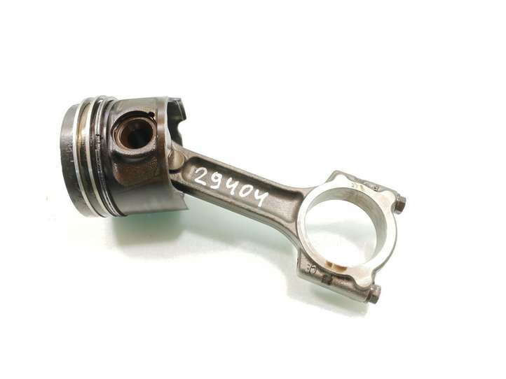 Nissan Qashqai (2006 - 2010)   Поршень с шатуном