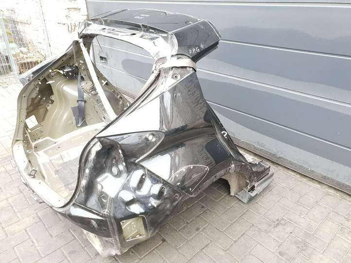 Toyota C-HR (2016 - 2022)   Задняя четверть