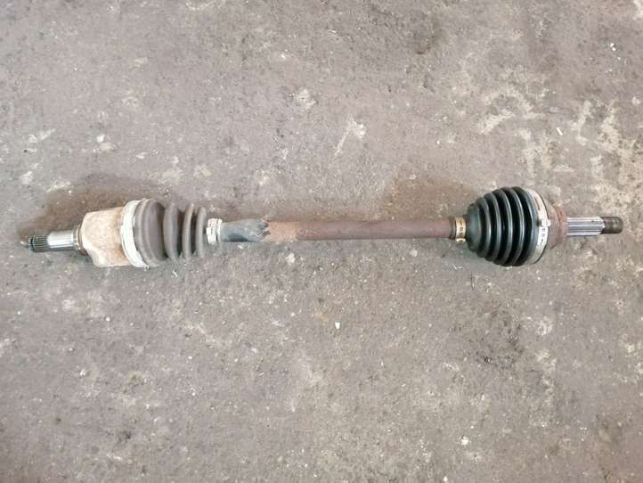 Volkswagen up! (2011 - )   Передняя полуось