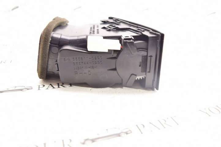 Lexus GS 300 350 430 450h (2004 - 2007)  355641-0290 Боковая воздушный дефлектор