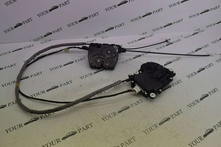 BMW 7 F01 F02 F03 F04 (2008 - 2016)  7191213 Притягиватель задней крышки