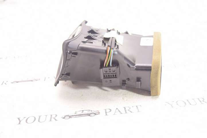 BMW 7 F01 F02 F03 F04 (2008 - 2016)  9115857 Боковая воздушный дефлектор