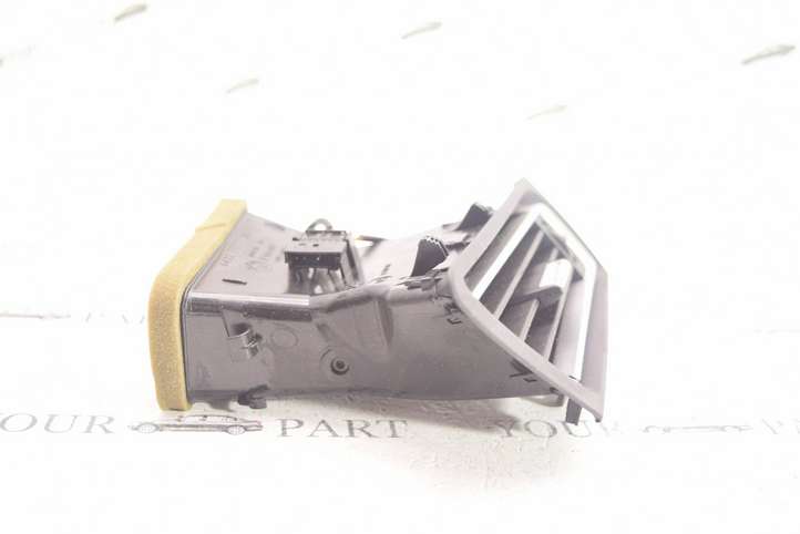 BMW 7 F01 F02 F03 F04 (2008 - 2016)  9115858 Боковая воздушный дефлектор
