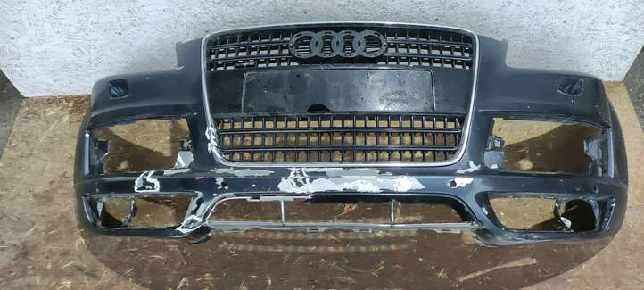 Audi Q7 (2005 - 2009)  4L0807437D Передний бампер