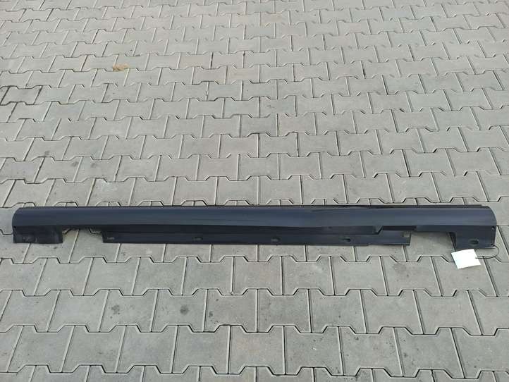 Mercedes-Benz C W204 (2007 - 2014)  A2046902540 Порог