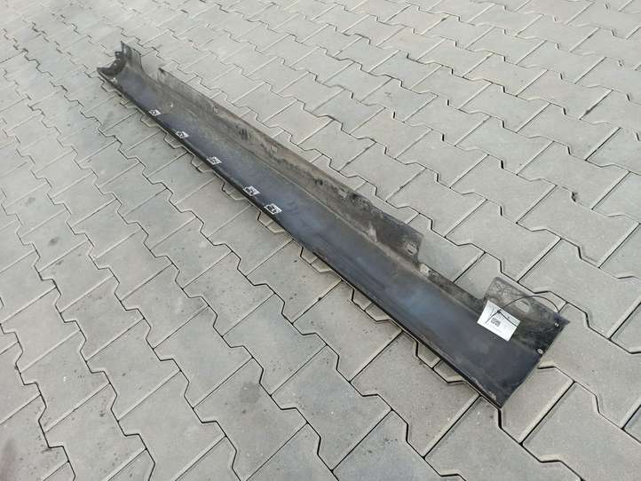 Mercedes-Benz C W204 (2007 - 2014)  A2046902540 Порог