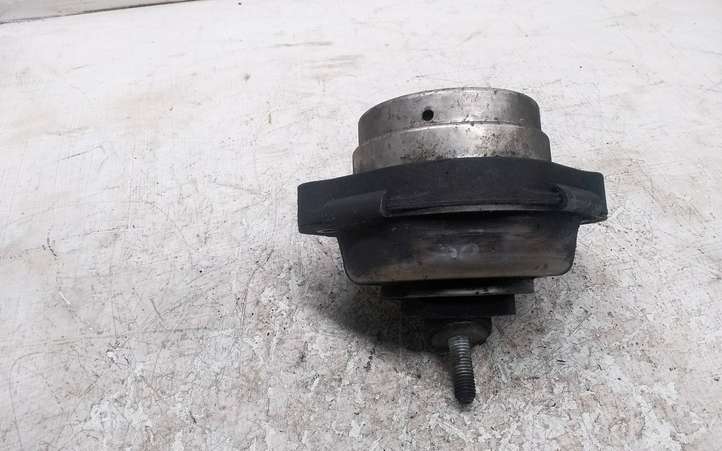 BMW X5 E53 (1999 - 2006)  6758444 Подушка двигателя