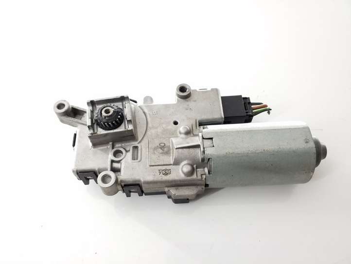 BMW X5 E70 (2006 - 2013)  6761692265204 Двигатель привода люка-крыши