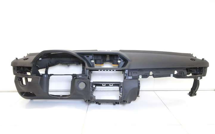 Mercedes-Benz E W212 (2009 - 2016)  A2126802387 Панель