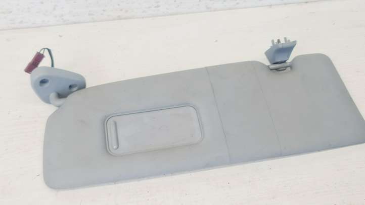 BMW 1 E81 E87 (2004 - 2011)  71205639 Щиток от солнца