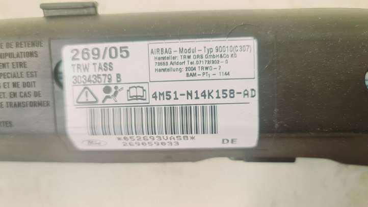 Ford Focus (2005 - 2008)  4M51N14K158AD Звукоизоляция крыши